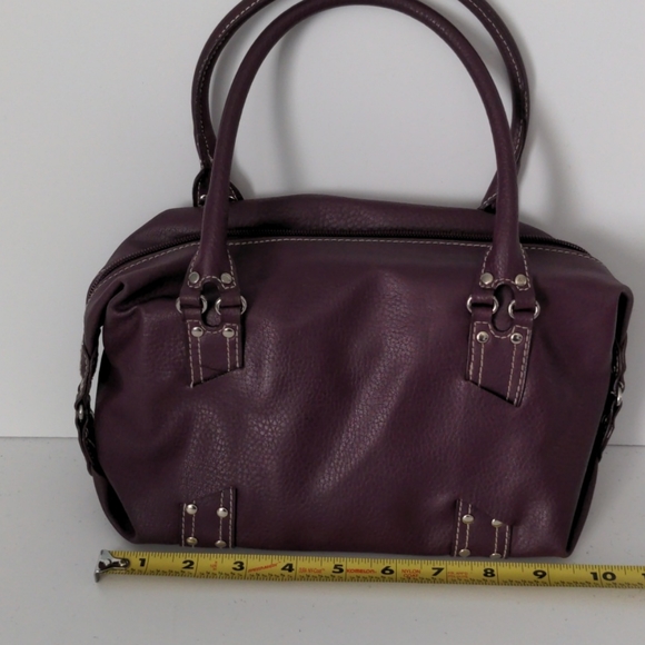 St. John's Bay Handbag - Picture 2 of 6